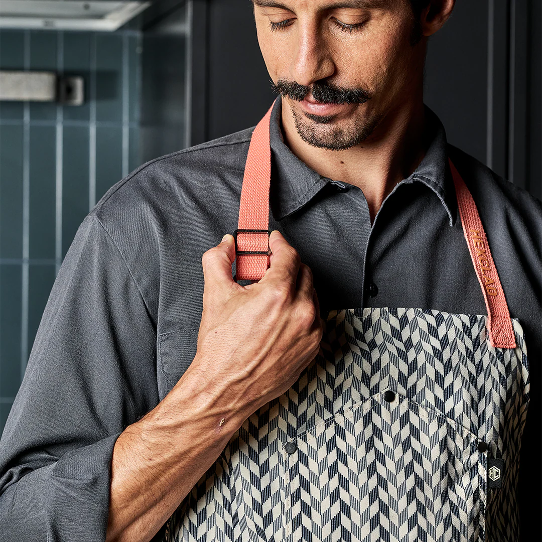 Eco Modern Apron (Chevron) 4 Eco Modern Apron (Chevron)