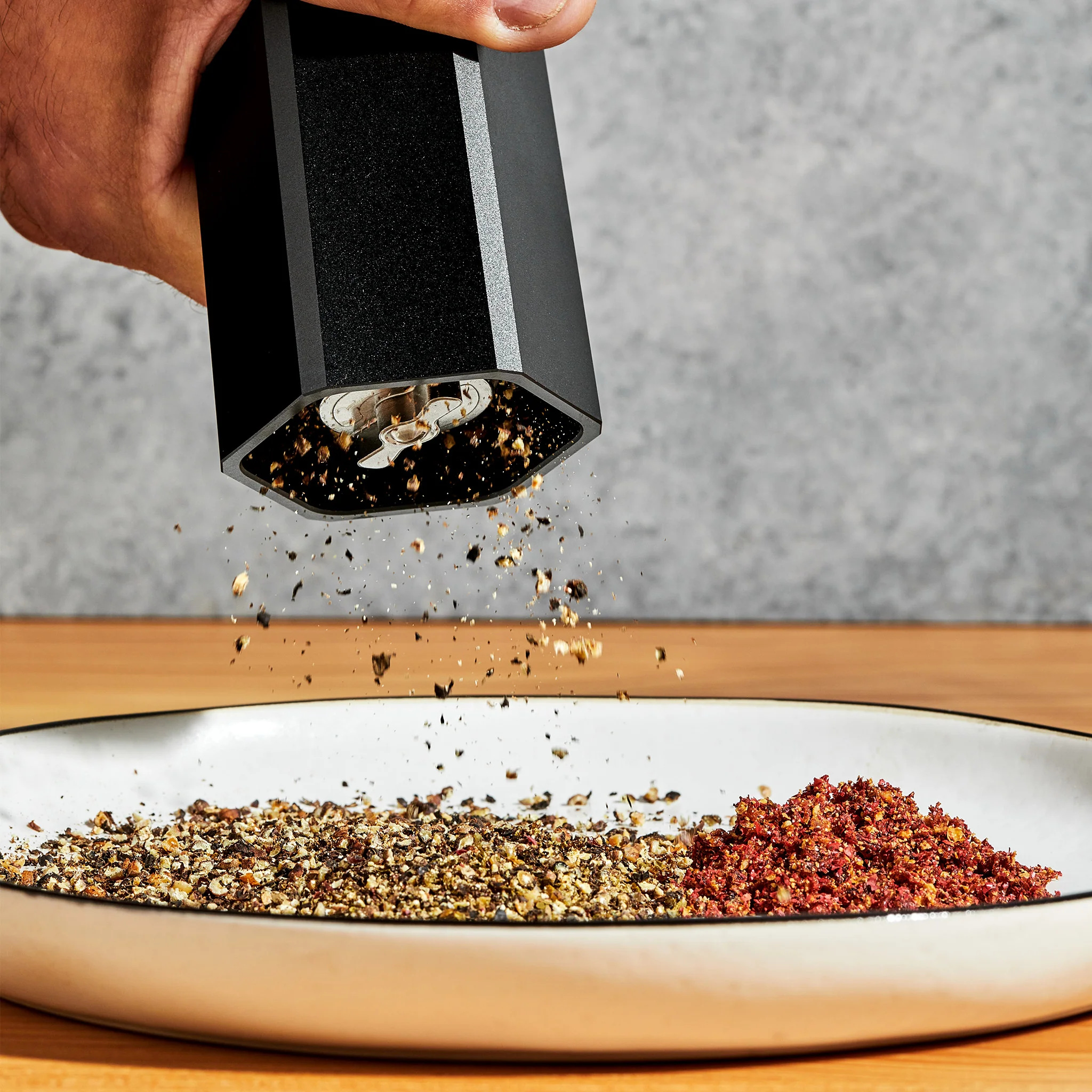 HexMill Pepper Grinder 5 HexMill Pepper Grinder