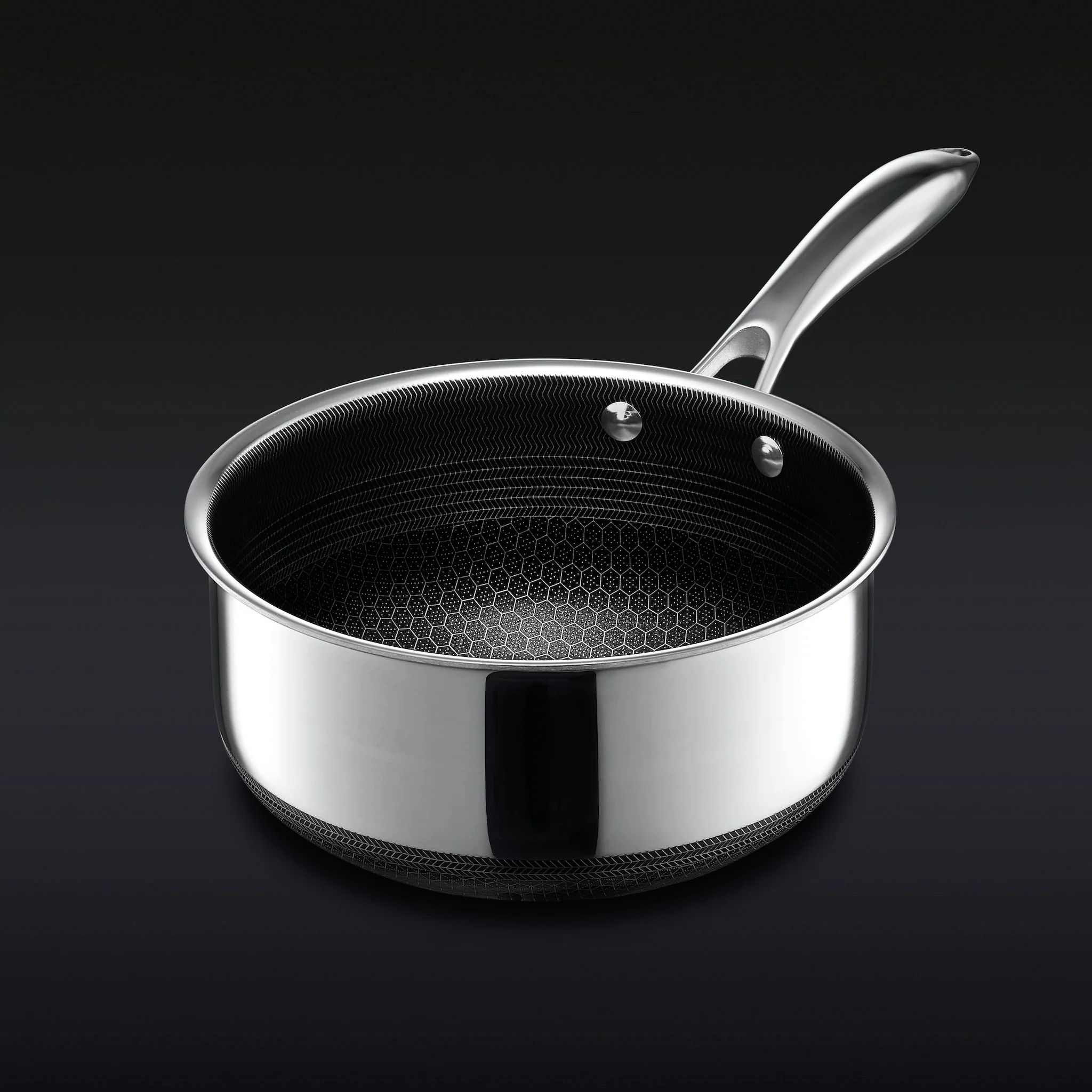 Hybrid Saucepan With Lid, 3-Qt