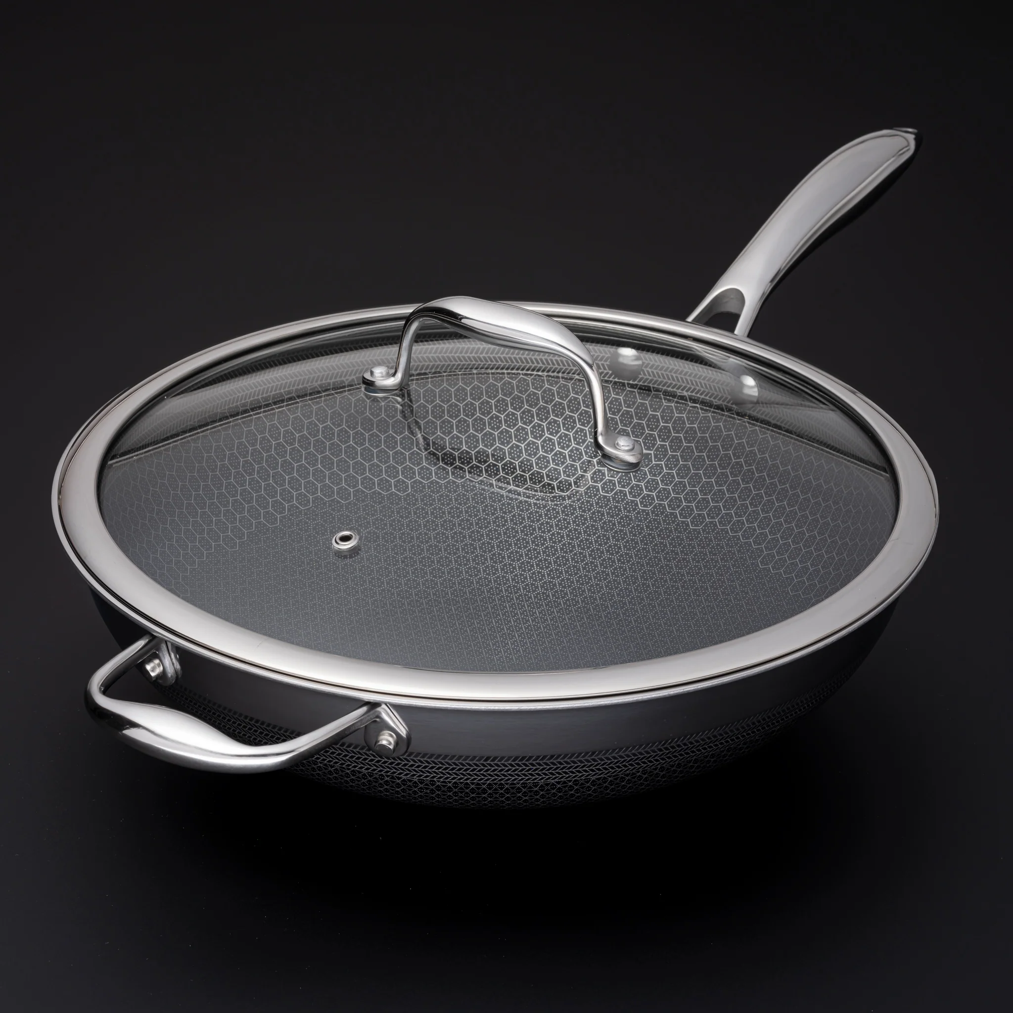 Hybrid Wok with Lid, 12" 1 Hybrid Wok with Lid, 12"