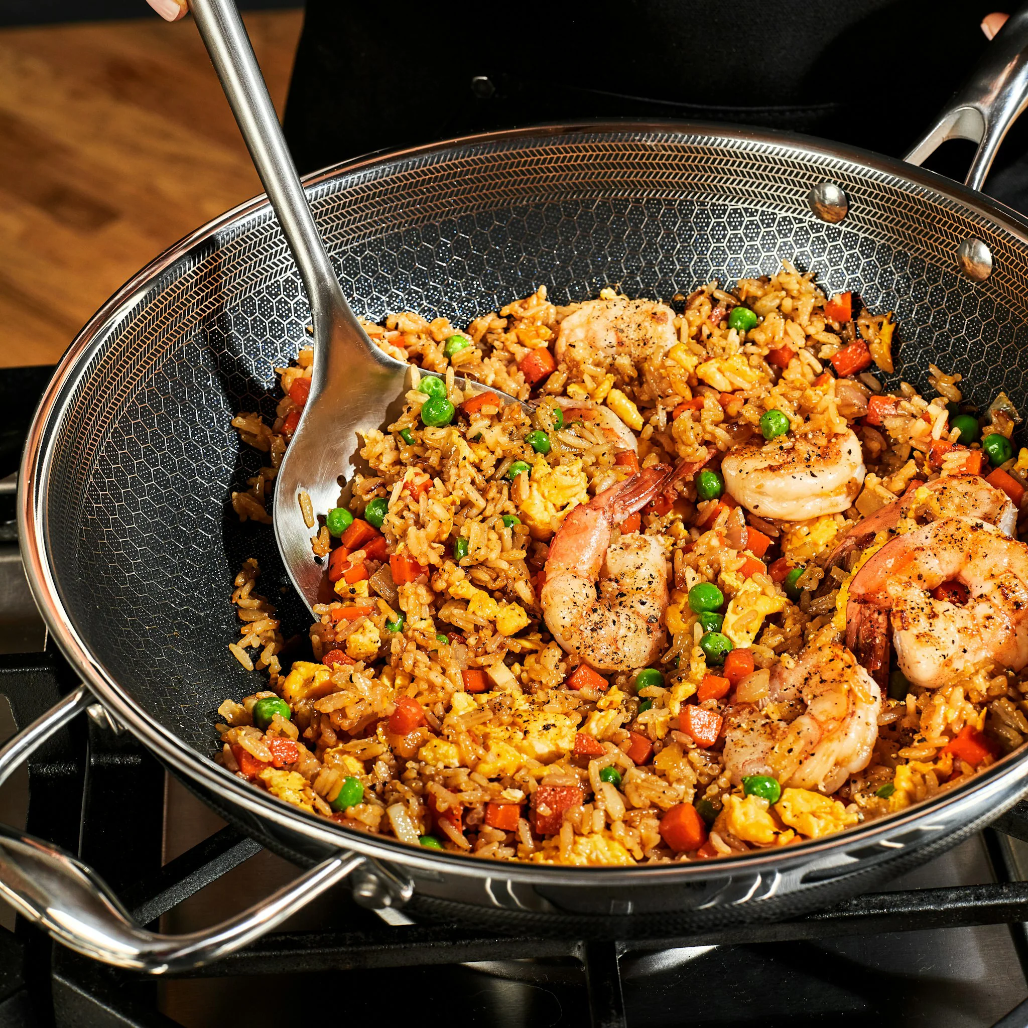 Hybrid Wok with Lid, 12" 6 Hybrid Wok with Lid, 12"