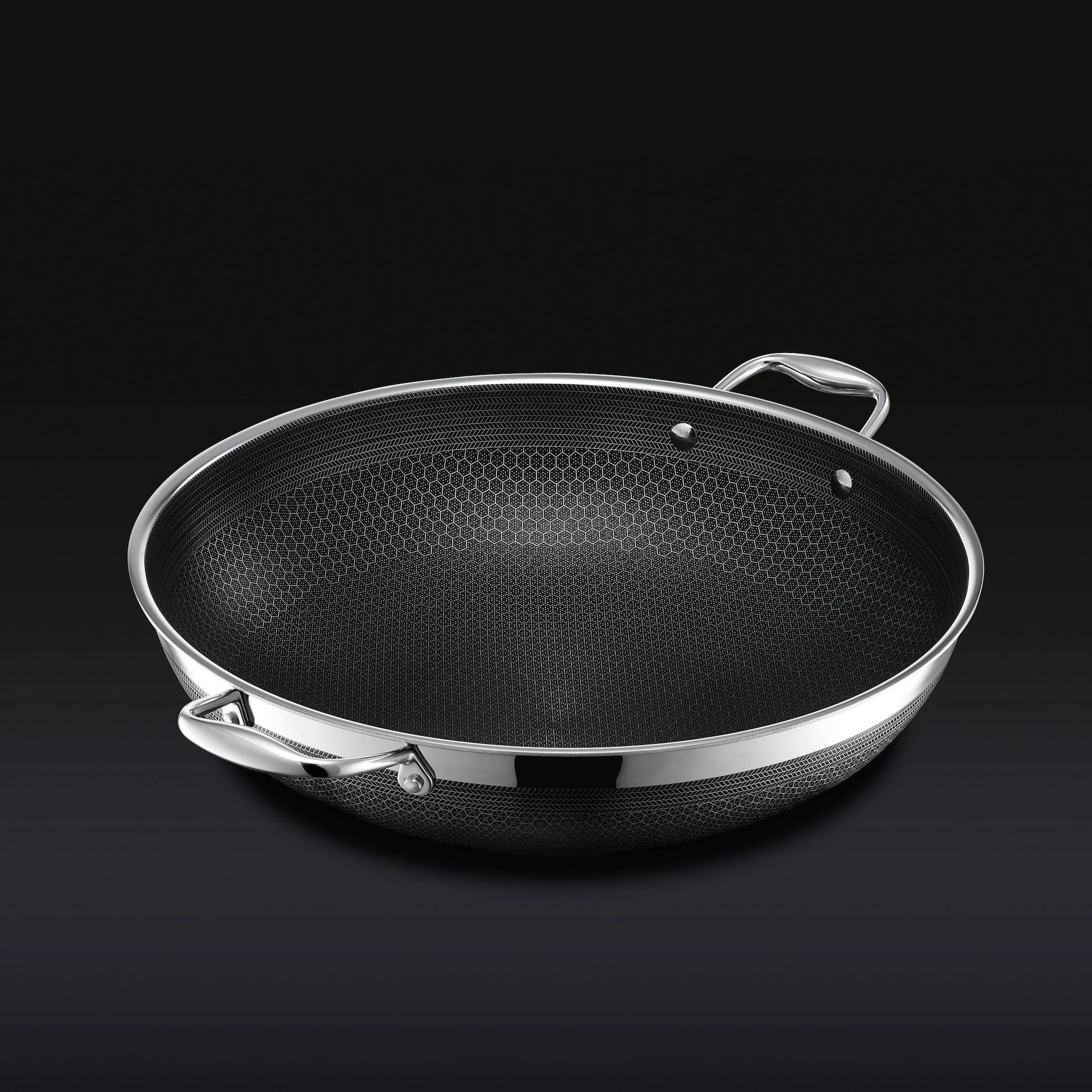 Hybrid Wok with Lid, 14" 3 Hybrid Wok with Lid, 14"